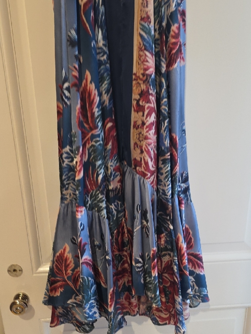 PatBO Blue Floral V-Neck Maxi Dress with Tie Front - Picture 6 of 9